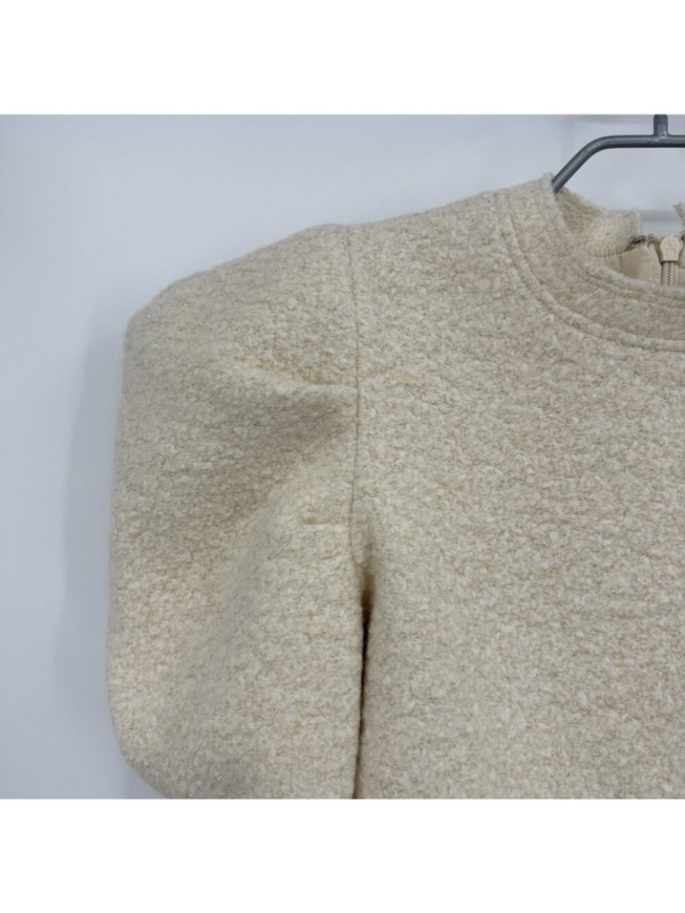 Hyacinth House by Tuckernuck Cream Metallic Boucle Puff Sleeve Sweater Top sz S - Picture 2 of 12